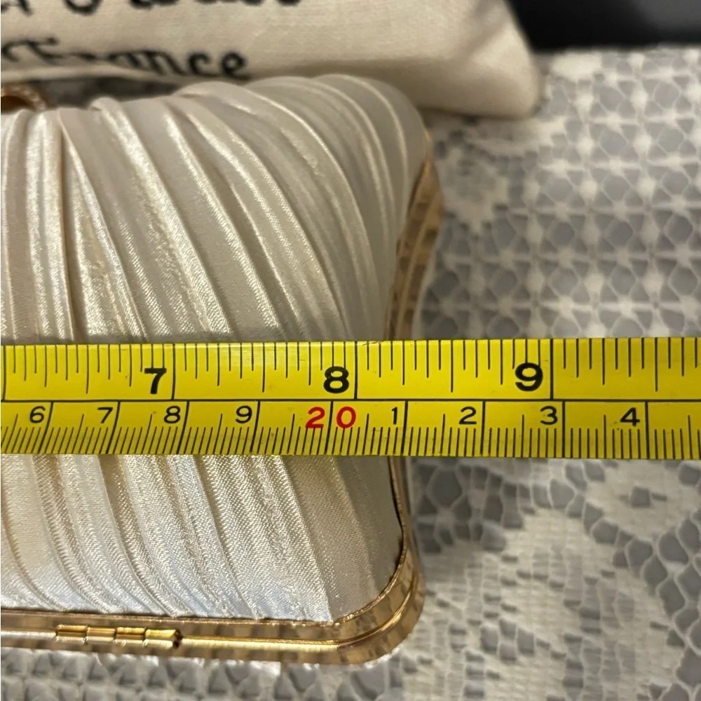 N/A material shiny